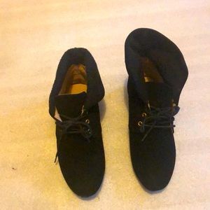 Bamboo black ankle boots in size 7.5